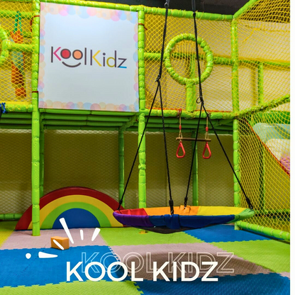 Todo lo que puedas jugar por $12 para 2 niños + 2 Snacks en Kool Kidz