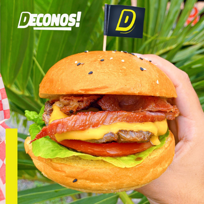 2 Hamburguesas con Papas + 8 Wings + 2 Sodas por $20 en Deconos