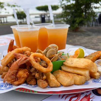 Picada de Mariscos + 4 Ceviches + 4 Limonadas por $20 en Delicias de Zoila