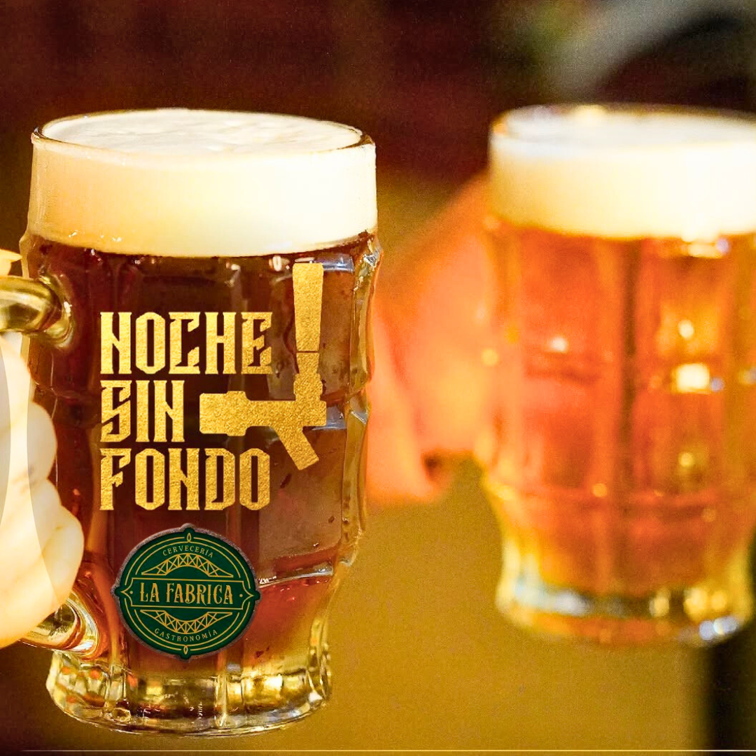 Noche Sin Fondo para 2 personas (Open Cervezas por 3 horas) + 1 Orden de Wings por $25 en La Fábrica