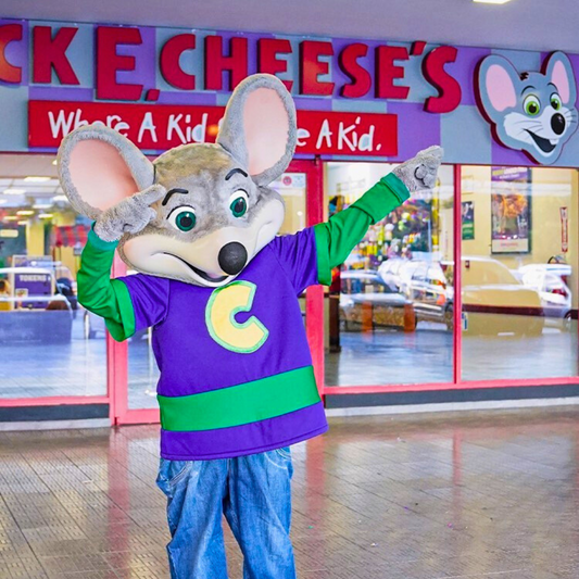 Paga $15 y Recibe 75 Tokens + 1 Pizza de 10 Pedazos en Chuck E. Cheese's de Centennial Mall